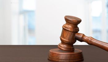  Отказ суда в выселении семьи сына из квартиры: обзор решения истца и решения суда